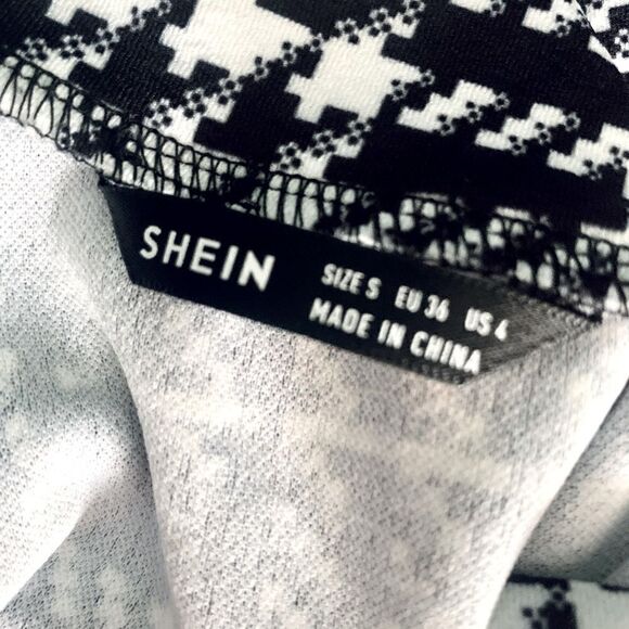 SHEIN Black & White Plaid Mock Neck Crop Tank Top Size Small - Picture 6 of 7